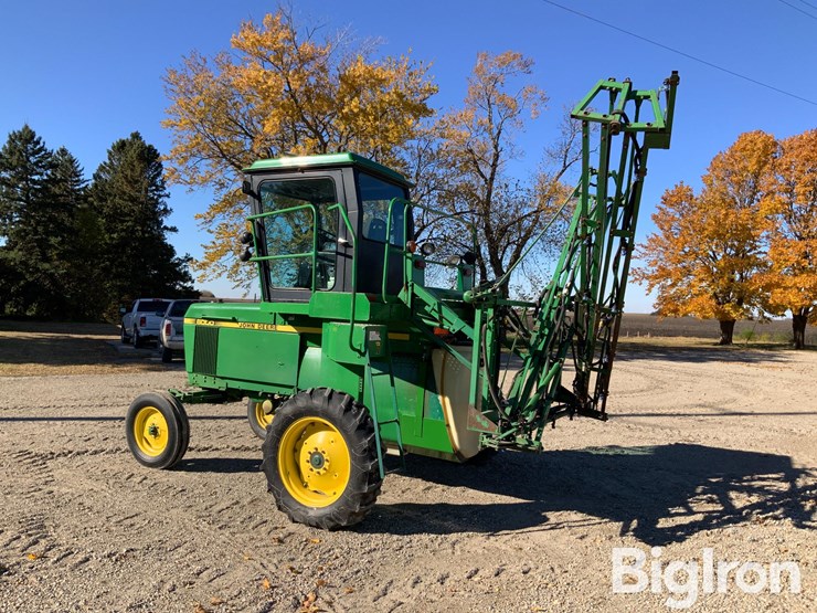 john-deere-6000-image-6