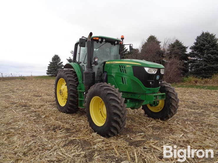 2018-john-deere-6155m-image-3