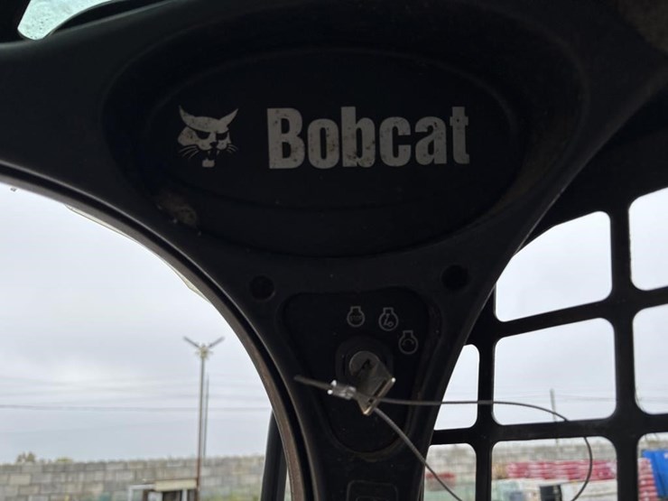 2019-bobcat-s630-image-26