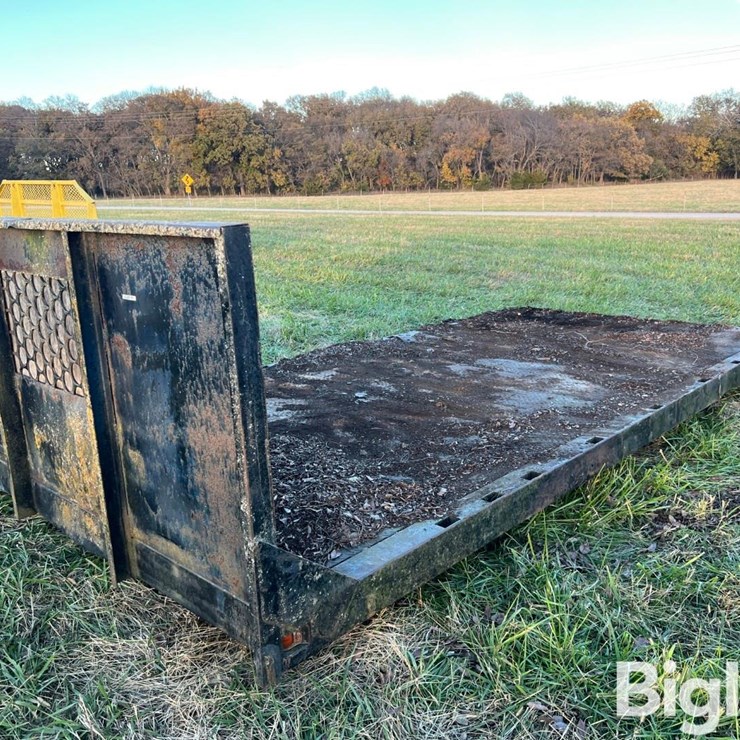 16' Steel Flatbed