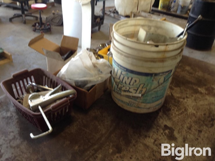 bucket-&-toolbox-w/-shop-parts-image-7