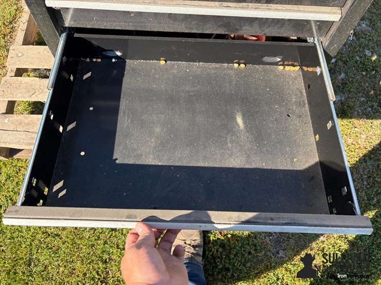 craftsman-tool-chest-box-image-13