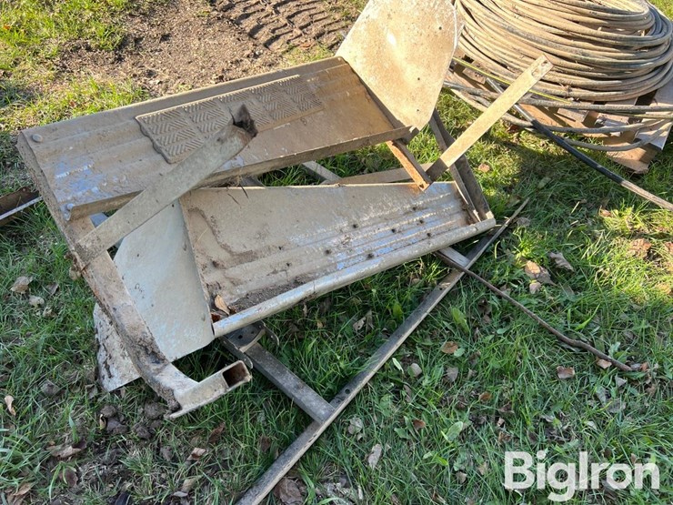 36"-aluminum-steps-image-8