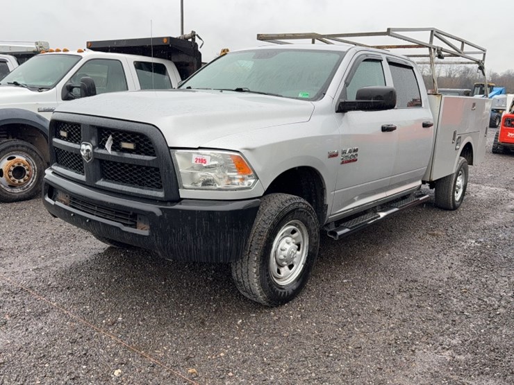 2016-dodge-2500-image-1