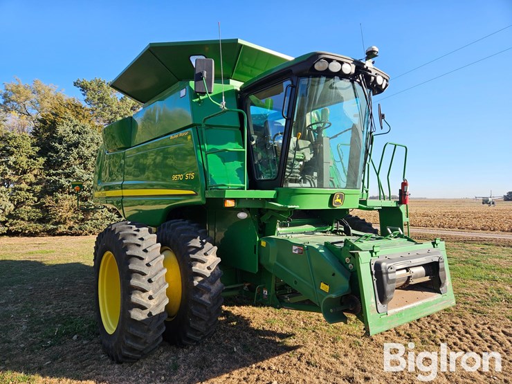 2010-john-deere-9570-sts-image-3