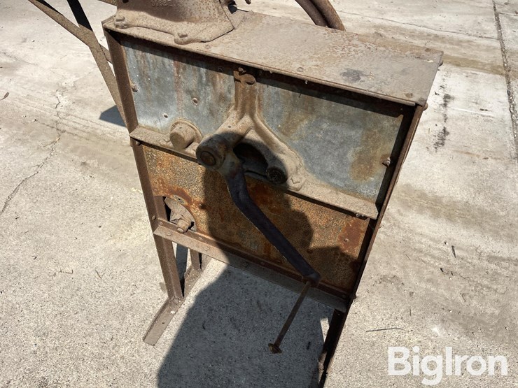 corn-sheller-image-13