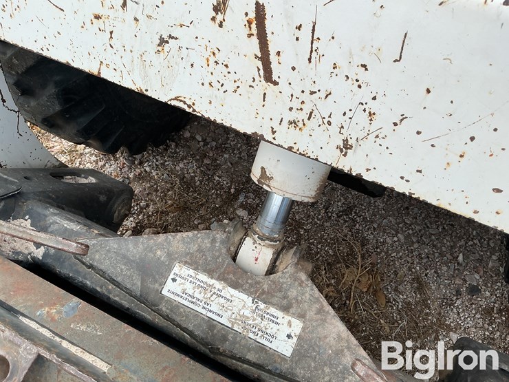 1991-bobcat-642b-image-13