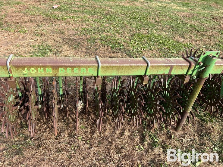 john-deere-400-image-12