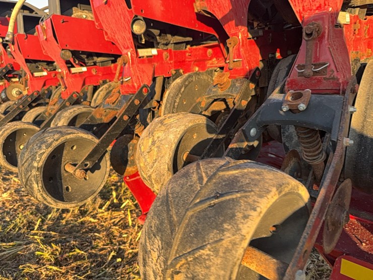 case-ih-1240-image-61