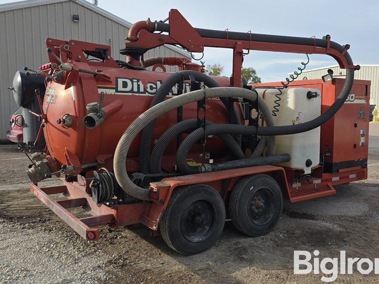 2011-ditch-witch-fx60-image-5