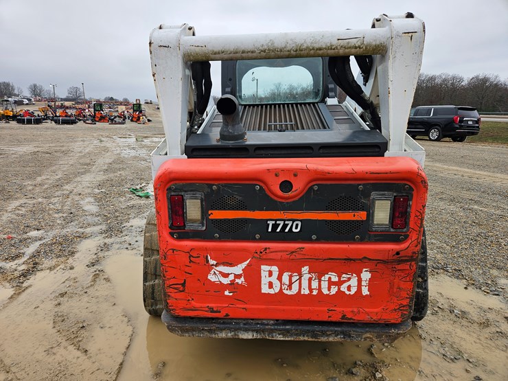 2018-bobcat-t770-image-9