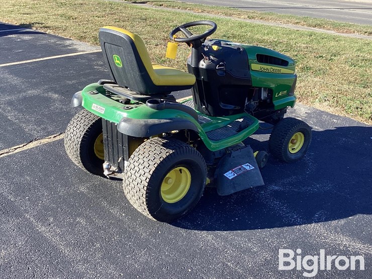 2010-john-deere-la135-image-5