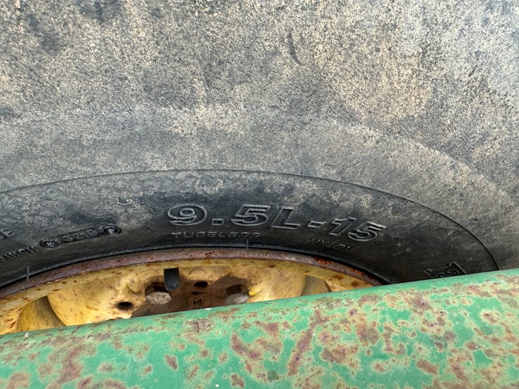 john-deere-38-image-5