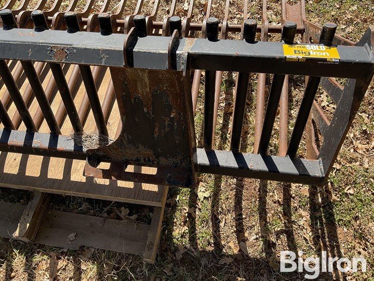 hla-sfr77bo500-stone-bucket-skid-steer-attachment-image-11