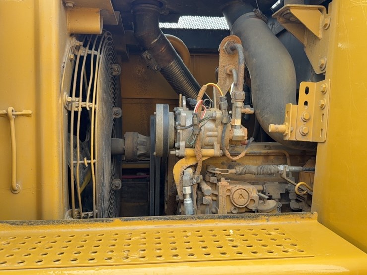 caterpillar-953c-image-6