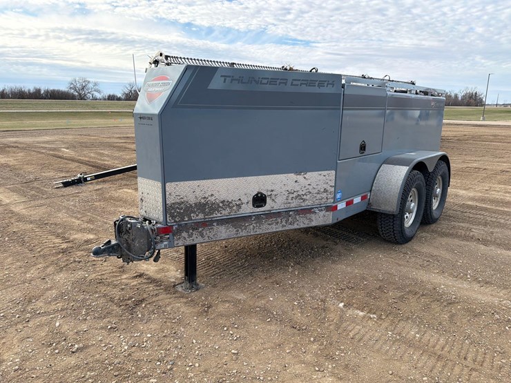 2020-thunder-creek-fuel-trailer-image-1