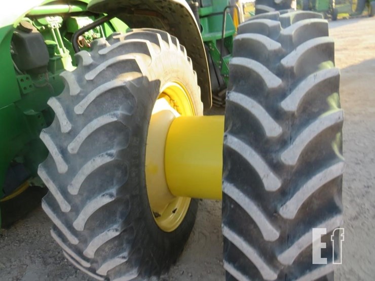 2006-john-deere-8330-image-11