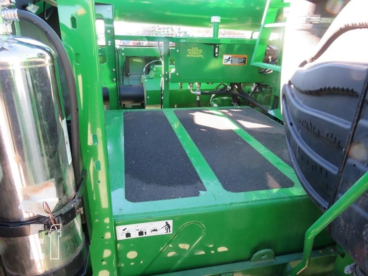 2012-john-deere-s660-image-31