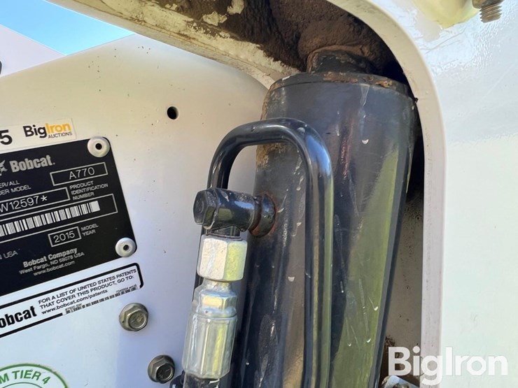2015-bobcat-a770-image-19