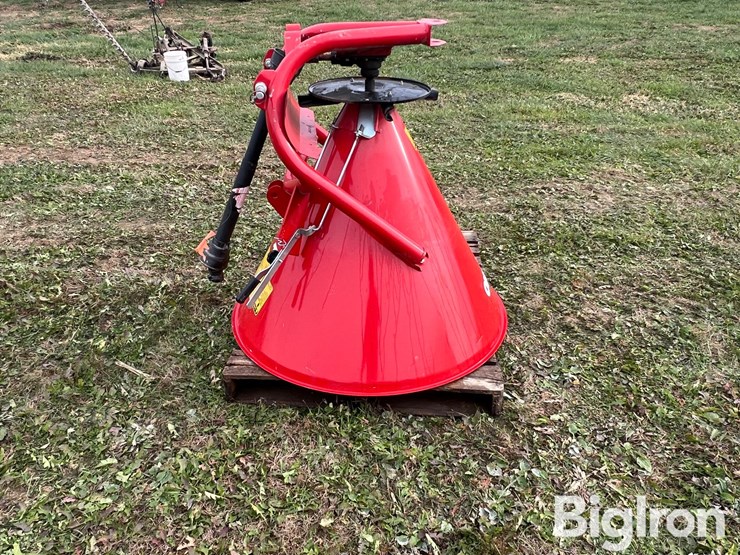 cosmo-500-3-pt-spreader-image-2