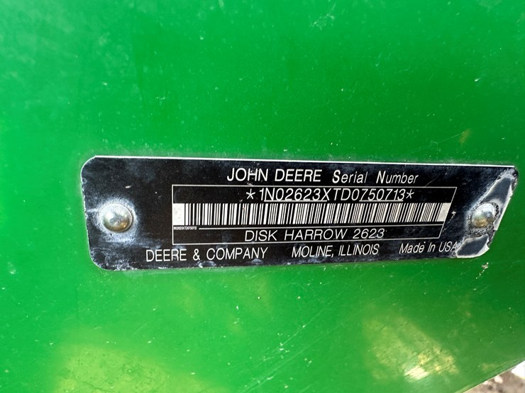 john-deere-2623-image-53