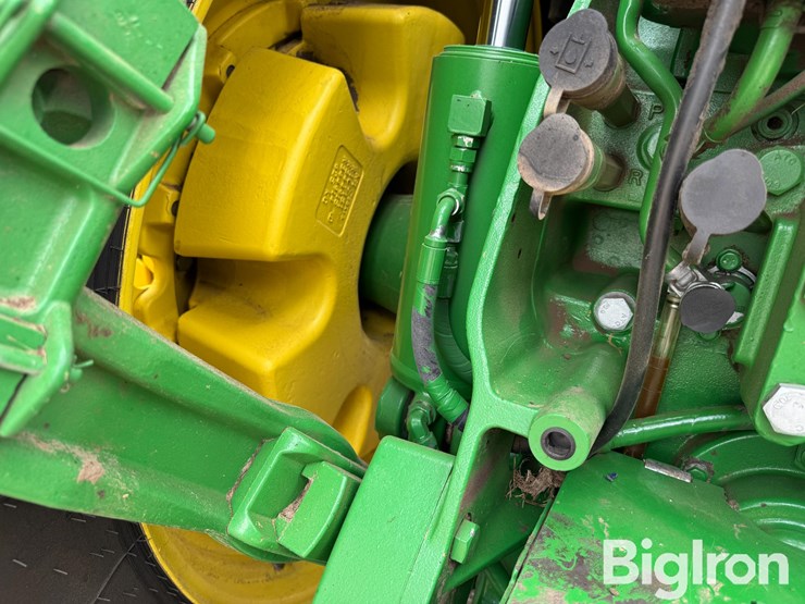 2013-john-deere-8310r-image-14