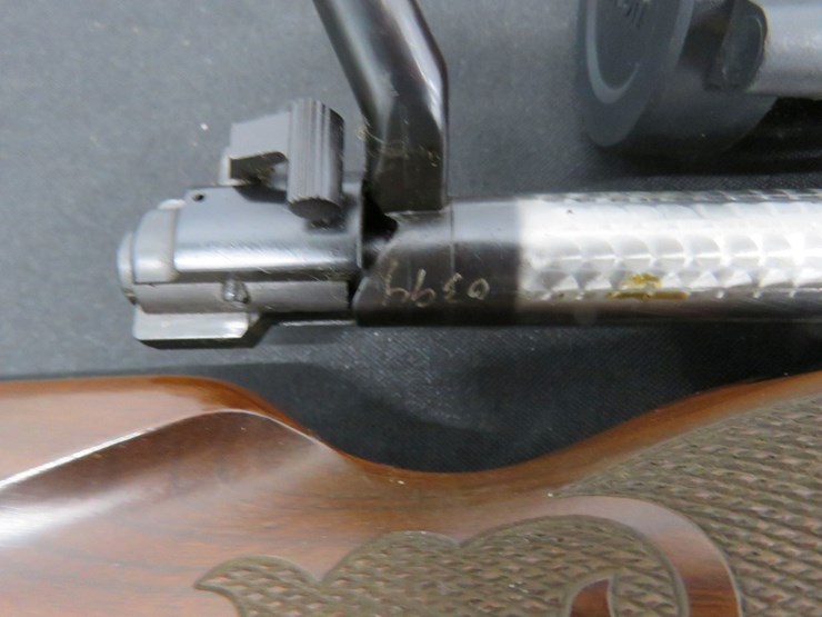 winchester-model-70-xtr-featherweight-7mm-rem/mag-bolt-action-rifle-image-14