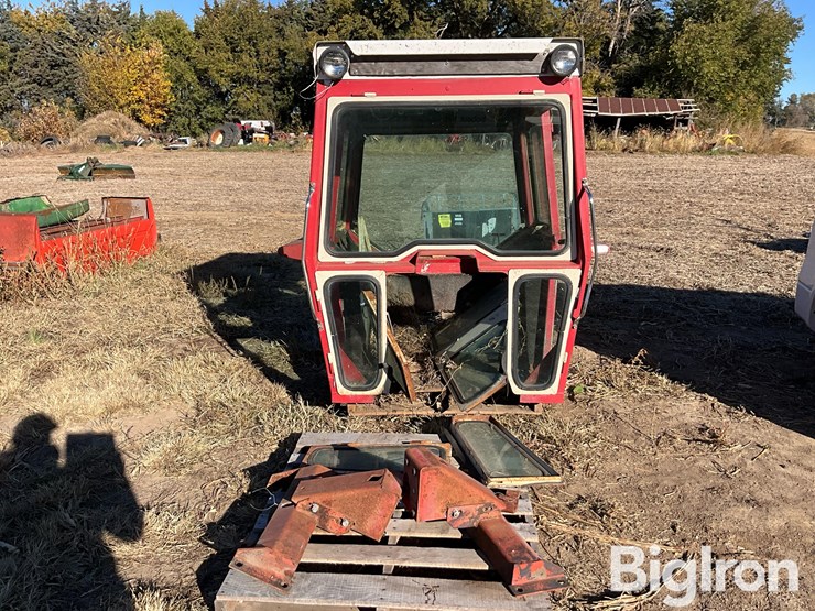 international-966-image-2