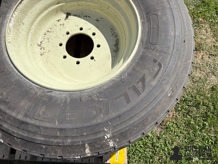 unverferth-8x8-rim-w/-425/65r22.5-tire-&-spare-image-10