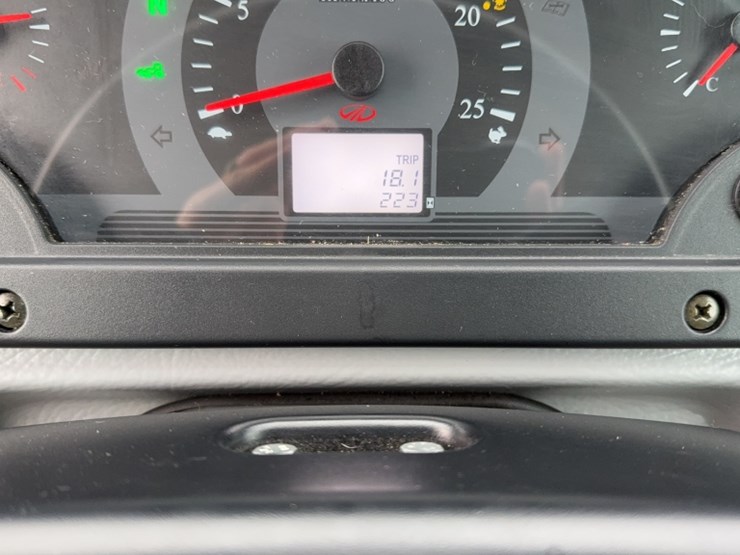 mahindra-6075-image-19