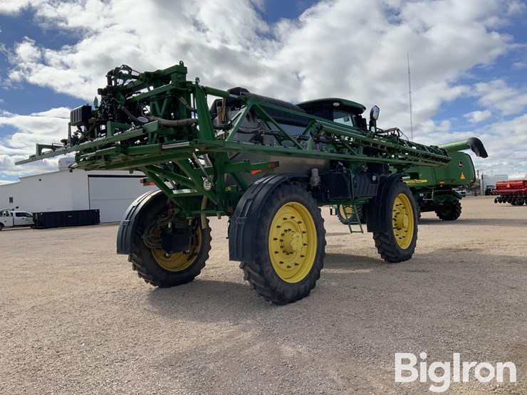 2021-john-deere-r4045-image-5