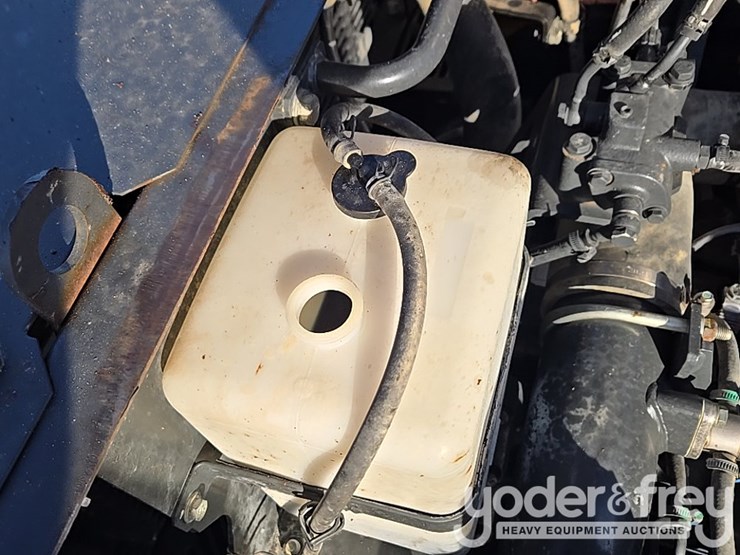 2022-komatsu-pc490-lc-11-image-61