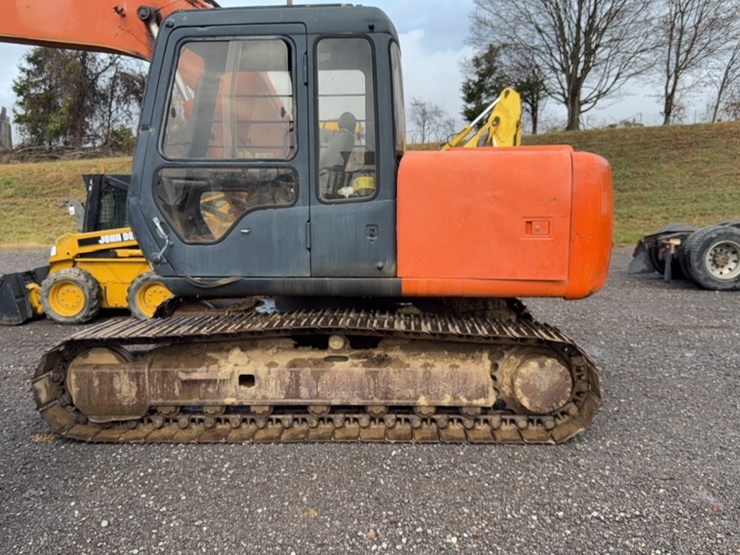 hitachi-ex120-2-image-13