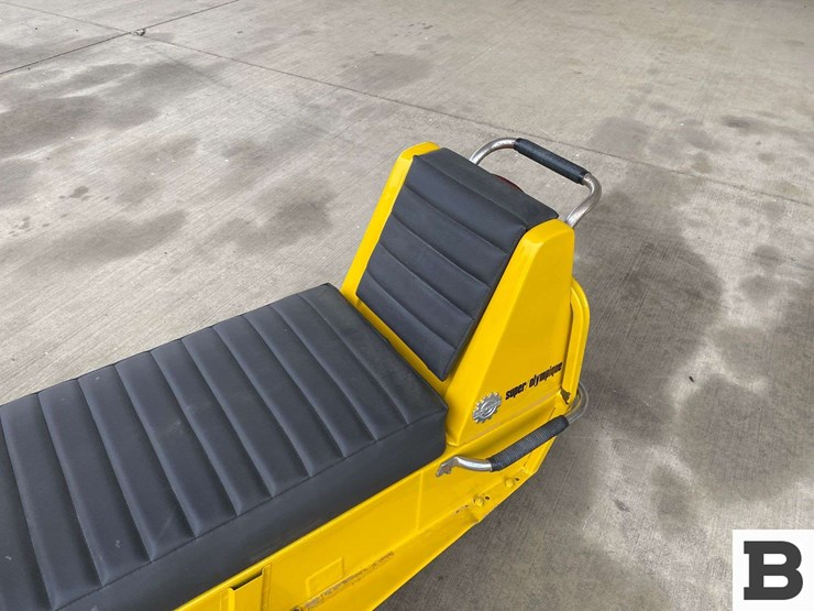 1968-ski-doo-super-olympique-snowmobile-image-9