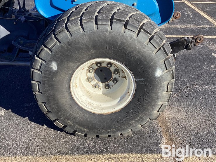 new-holland-3930-image-18