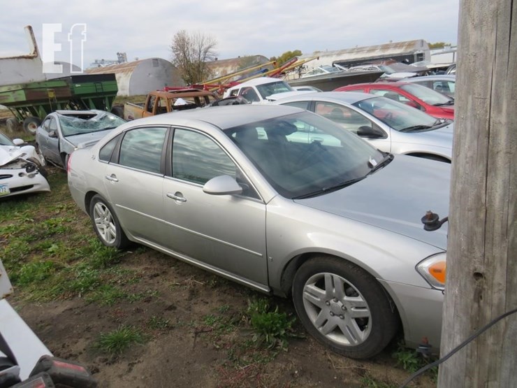 2007-chevrolet-impala-ltz-image-3