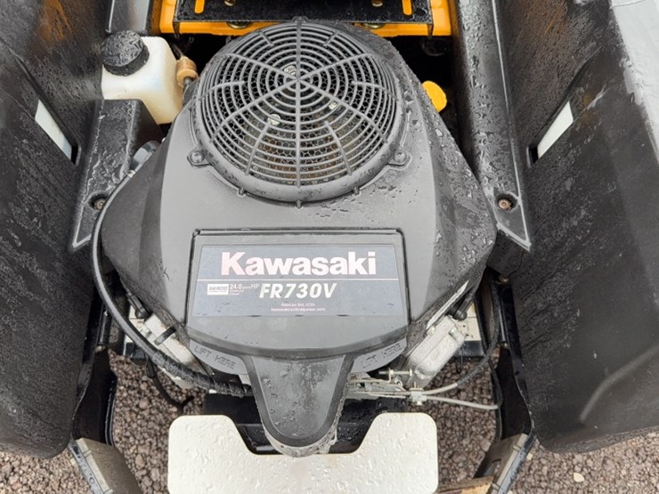 #3097-•-2014-cub-cadet-z-force-lz-zero-turn-mower-image-11