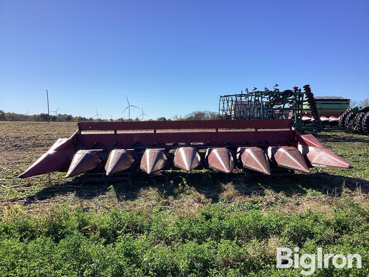 1990-case-ih-1083-image-2