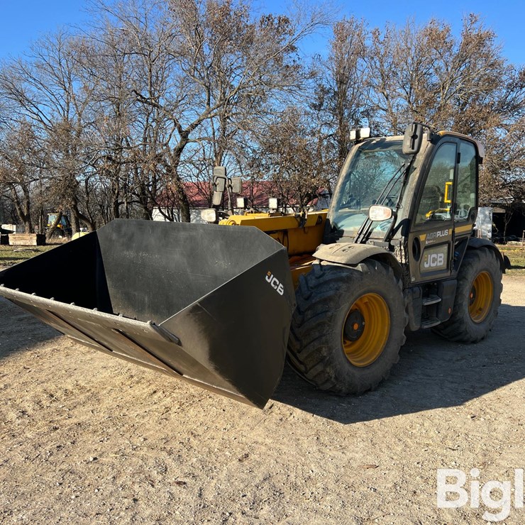 2020 JCB 542-70AG+ Telehandler