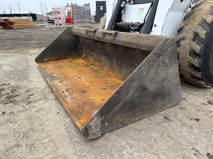 2019-bobcat-s630-image-9