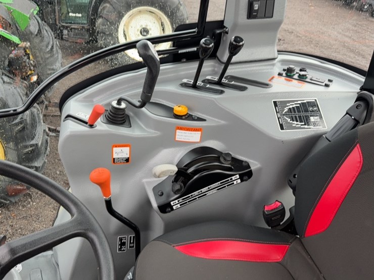 mahindra-6075-image-17