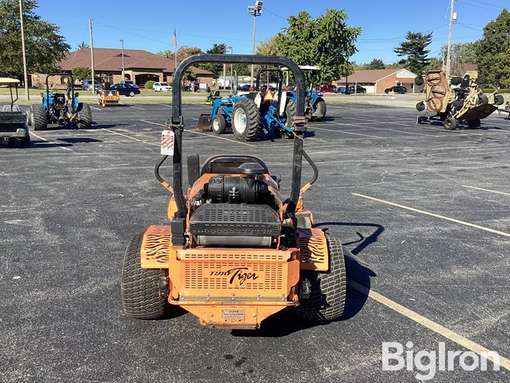 scag-stt61v29dfi-ss-image-6