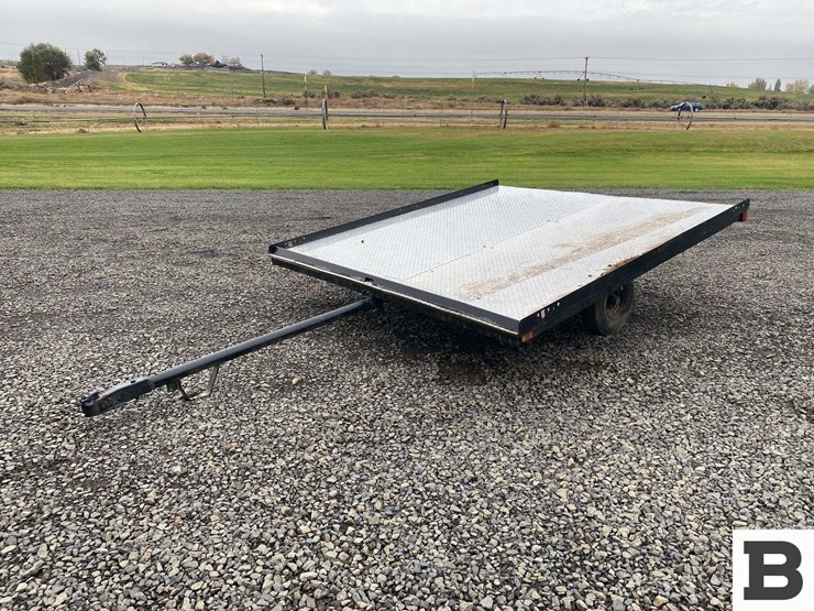 two-place-snowmobile-trailer-image-2