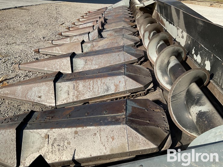 gleaner-1230-image-16