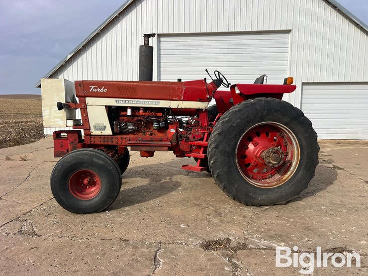 1975-international-1566-image-8