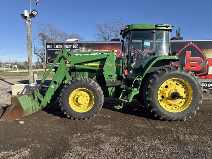 john-deere-7610-image-2