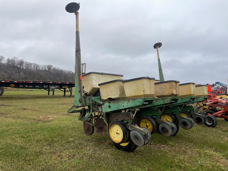 john-deere-7000-image-4