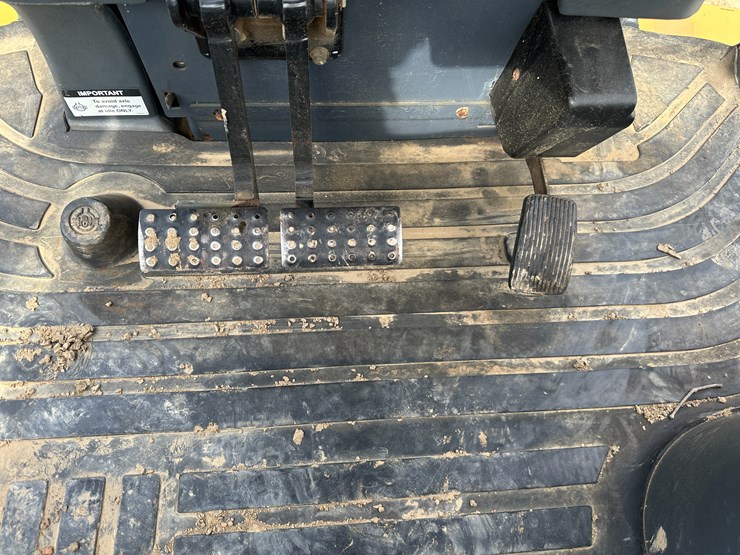 deere-310sj-image-63