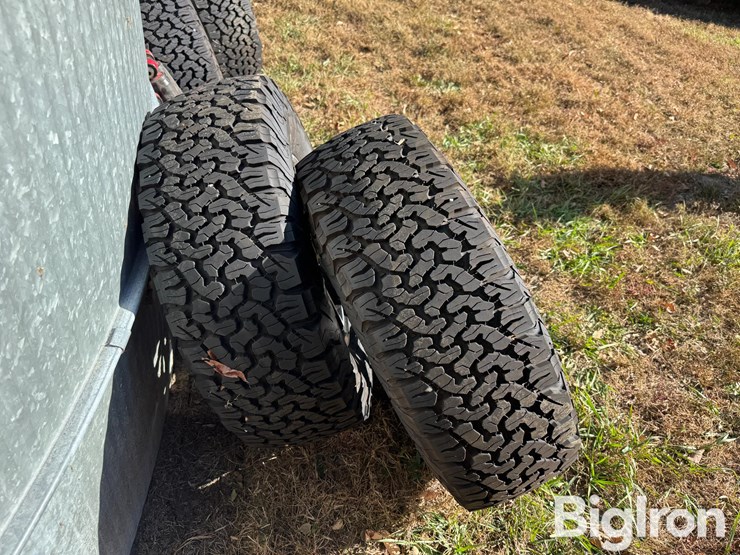 2024-bf-goodrich-285/70r17-tires-&-rims-&-suspension-image-5