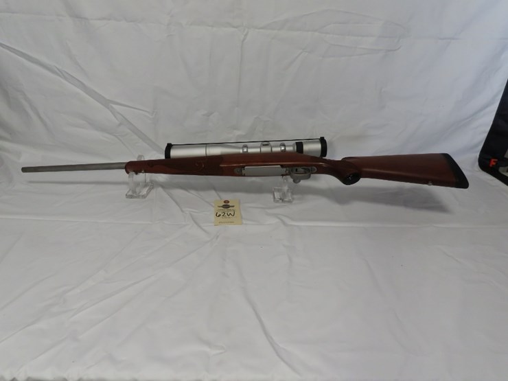 winchester-model-70-classic-stainless-sa-.308win-bolt-action-rifle-image-10